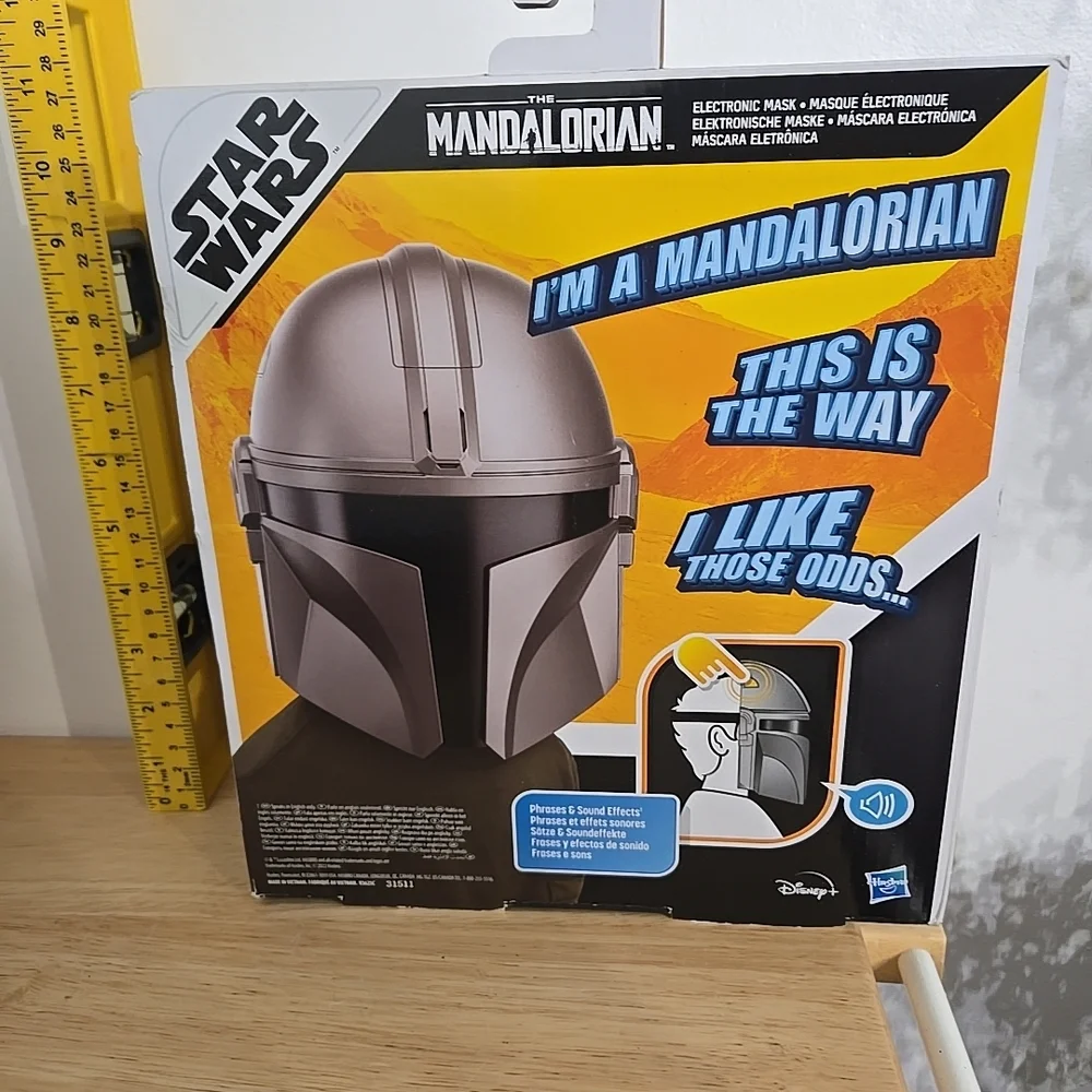 Star Wars Mandalorian Electronic Helmet